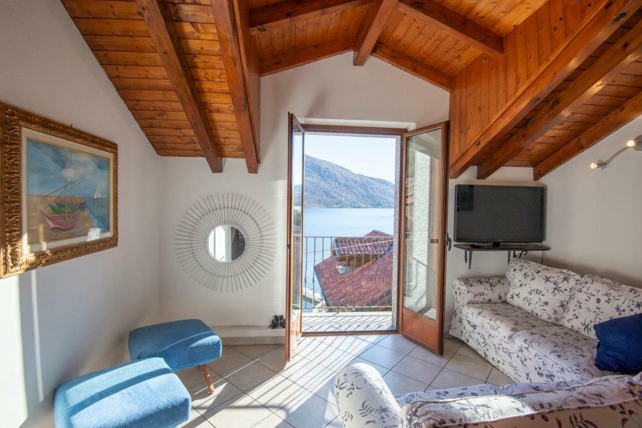 Stupenda Villa Vista Lago Mergozzo Luaran gambar